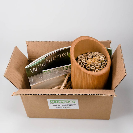 Wildbienen-Bambusröhre
